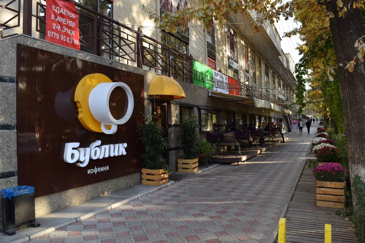 Cozyart Apartment Bishkek Exterior photo