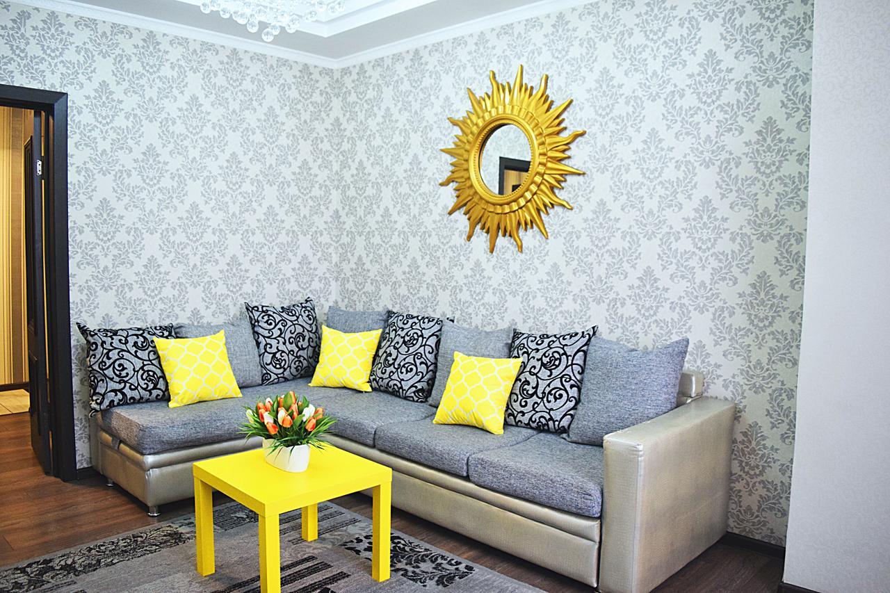Cozyart Apartment Bishkek Exterior photo
